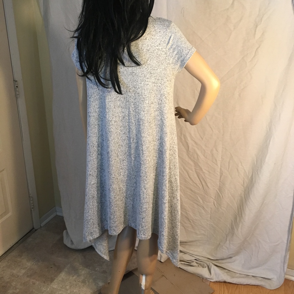 Love Kuza Shark bite hem gray dress size small - Picture 4 of 4